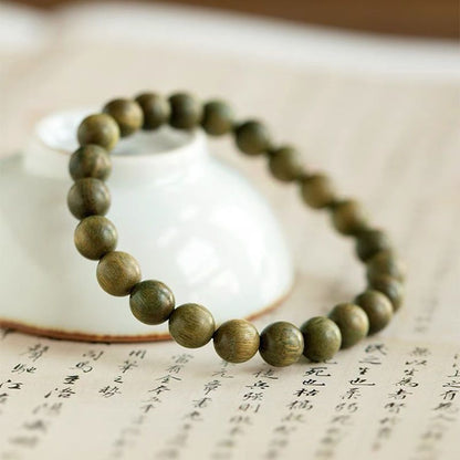 Exquisite Handcrafted Green Sandalwood Bracelet
